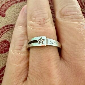 ⭐️Justus 3.3gm Vintage Sterling Silver 925 Star ring sz 9